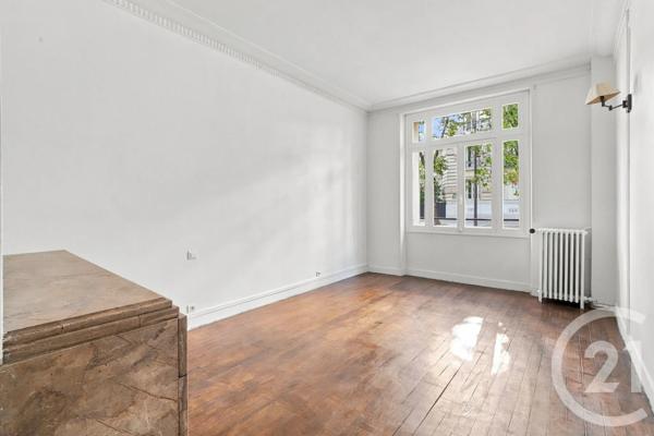 Appartement T3 à vendre  3 pièces - 61 m 2   PARIS  - 75015
