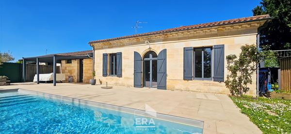 EYSINES CENTRE - Maison en pierre de plain-pied 180 m²  avec piscine et jardin - Proche TRAM et Rocade