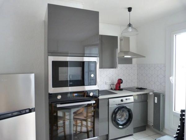 Location                                                      Appartement
                        
                     2 pièces                      36 m2                     à Vierzon