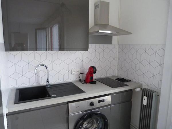 Location                                                      Appartement
                        
                     2 pièces                      36 m2                     à Vierzon