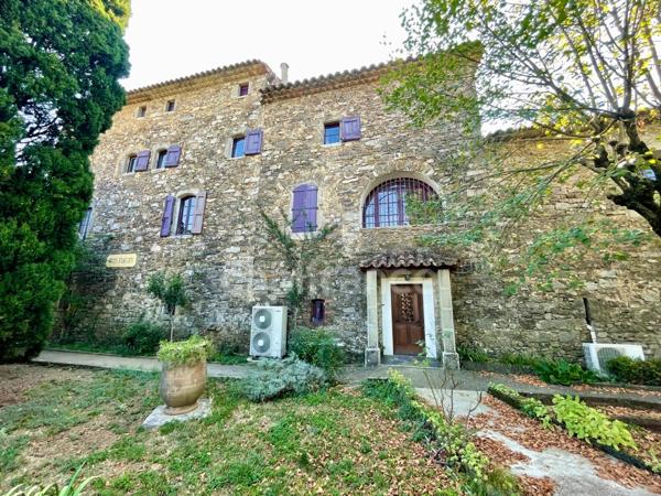 Propriété à vendre 11 pièces /Anduze (30) authentique Mas Cévenol sur terrain 2615 m2
