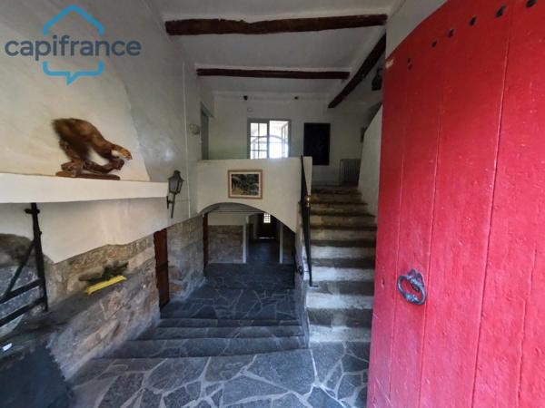 Propriété à vendre 11 pièces /Anduze (30) authentique Mas Cévenol sur terrain 2615 m2
