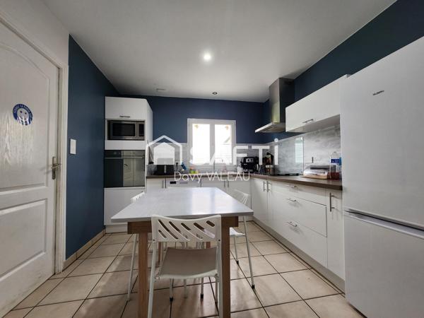 Maison de 115m², 3 chambres, 1 bureau