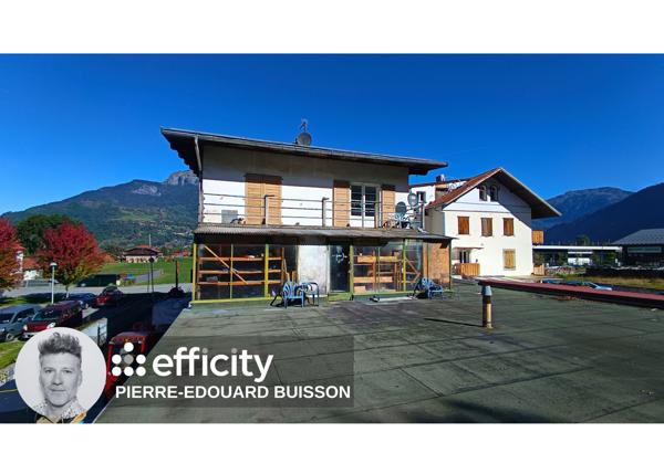 Immeuble 12 pièces - 671 m²