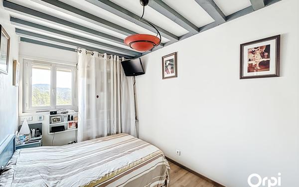 Maison à vendre    3 pièces • 126 m2 Fréjus