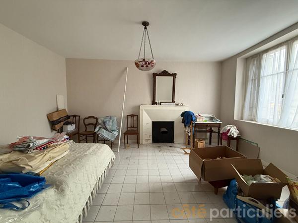 Vente Maison131 m² - 7 Pièces - THAUMIERS (18210)