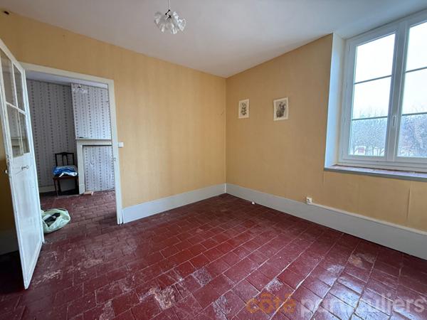 Vente Maison131 m² - 7 Pièces - THAUMIERS (18210)