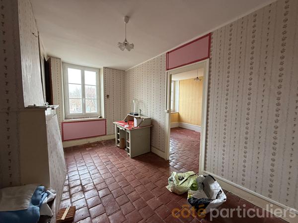 Vente Maison131 m² - 7 Pièces - THAUMIERS (18210)