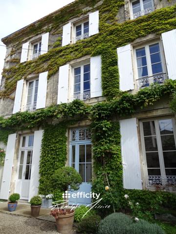 Maison 8 pièces - 240 m² Bien prestige