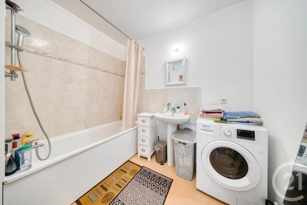 Appartement F3 à vendre  3 pièces - 59,22 m 2   VIGNEUX SUR SEINE  - 91