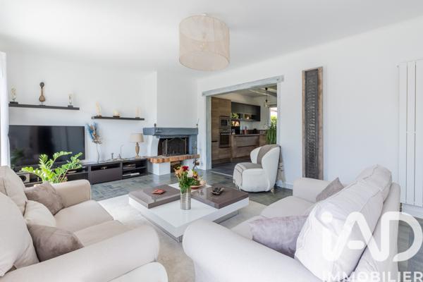 Maison à vendre 6 pièces 146 m² Longpont-sur-Orge