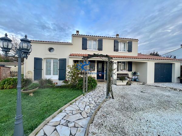 PERIGNY MAISON 4 CHAMBRES JARDIN GARAGE  Perigny