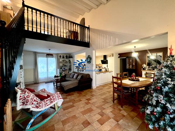 PERIGNY MAISON 4 CHAMBRES JARDIN GARAGE  Perigny