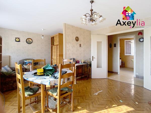 Roanne (42300) A VENDRE - ROANNE CENTRE - APPARTEMENT T4 À RÉNOVER AVEC CAVE, BALCON ET STATIONNEMENTS PRIVATIFS