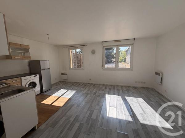 Appartement F2 à vendre  2 pièces - 28 m 2   MONTGERON  - 91