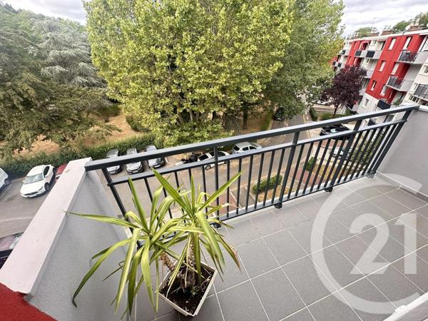 Appartement F2 à vendre  2 pièces - 41,43 m 2   STE GENEVIEVE DES BOIS  - 91