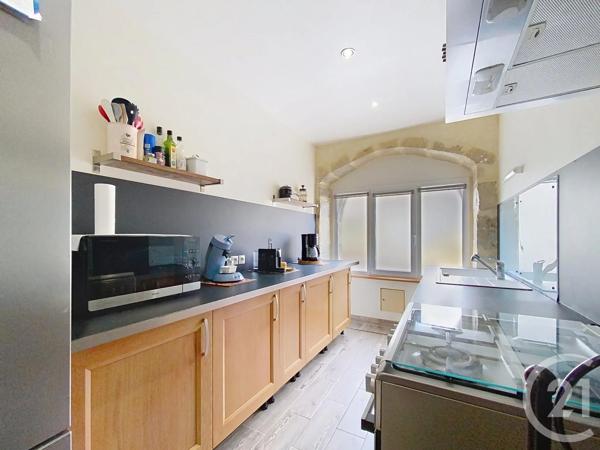 Maison à vendre  5 pièces - 144 m 2   CHARTRES  - 28