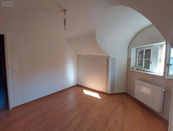 Immeuble de rapport à vendre à Attigny dans les Ardennes (08130), ref : ATT183