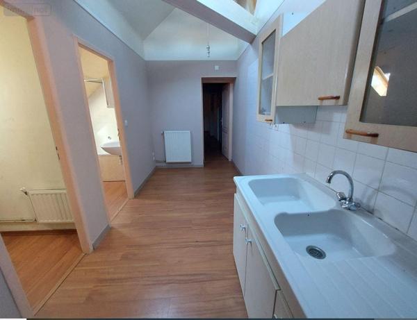 Immeuble de rapport à vendre à Attigny dans les Ardennes (08130), ref : ATT183