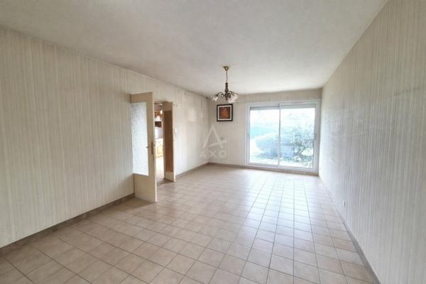 Maison dans un quartier résidentiel calme