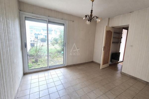 Maison dans un quartier résidentiel calme