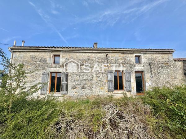 ANCIEN CORPS DE FERME A BENET A RENOVER !