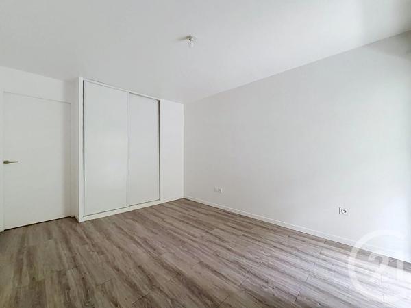 Appartement T3 à vendre  3 pièces - 60,50 m 2   MASSY  - 91