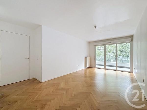 Appartement T3 à vendre  3 pièces - 60,50 m 2   MASSY  - 91
