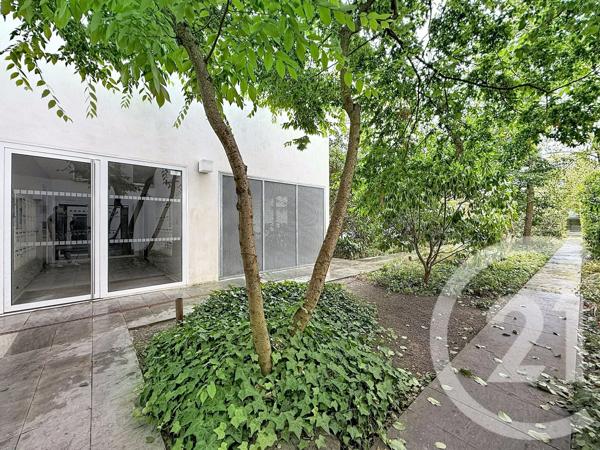 Appartement T3 à vendre  3 pièces - 60,50 m 2   MASSY  - 91