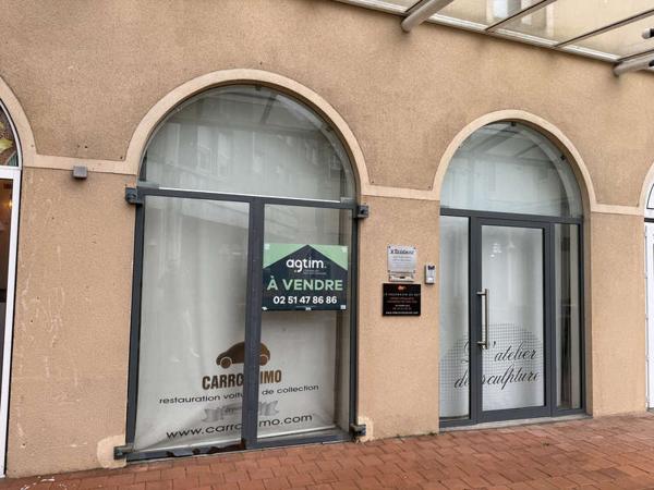 LA ROCHE SUR YON / Vente Local professionnel 88 m²