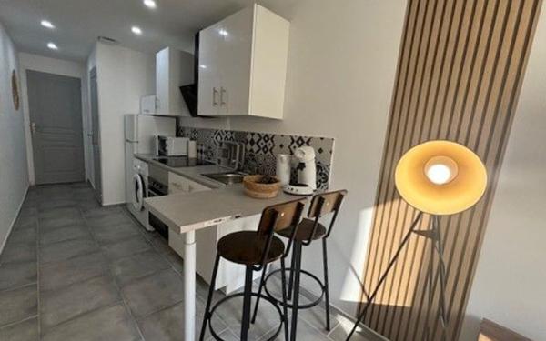 Appartement à vendre    2 pièces • 34 m2 Toulon