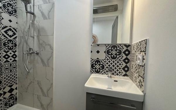 Appartement à vendre    2 pièces • 34 m2 Toulon