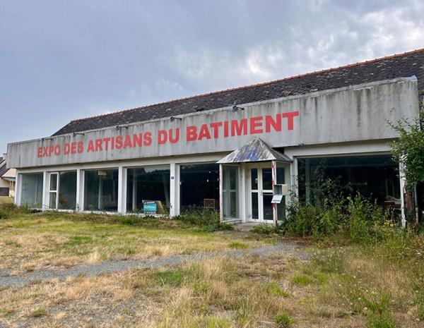 A VENDRE Entrepôt / local industriel Saint Judoce 1170 m2