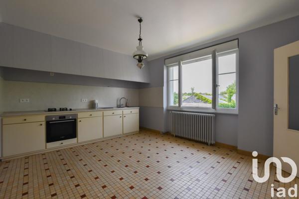Maison 5 pièces de 117 m² à La Croisille-sur-Briance (87130)