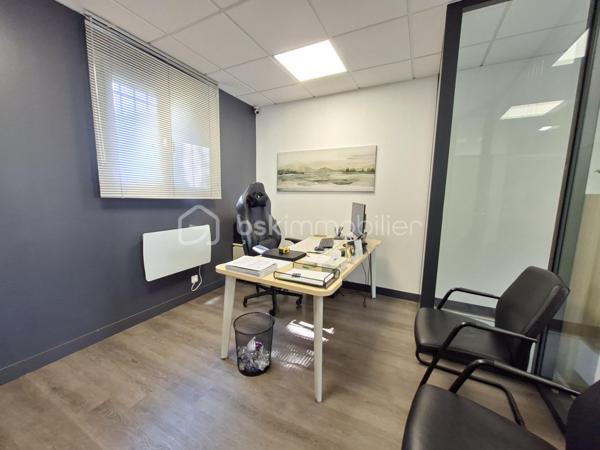 Local d'activités de 78,84 m²