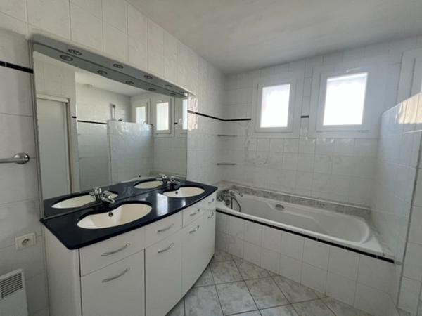 Maison de plain pied - 47190 Aiguillon