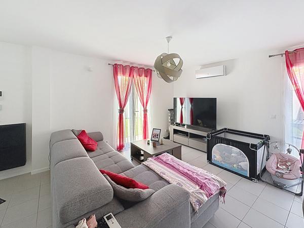 La Seyne-sur-Mer Maison récente de 4 pièces - Jardin + Place de parking