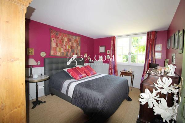 Maison 9 pièce(s) 7 chambre(s) 290 m²