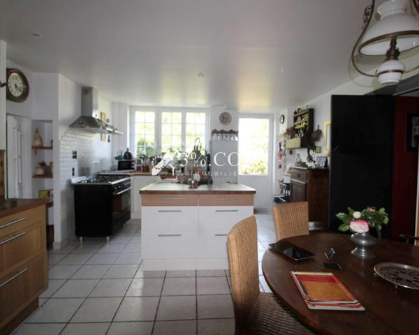 Maison 9 pièce(s) 7 chambre(s) 290 m²