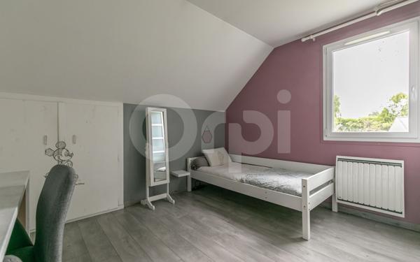 Maison à vendre    7 pièces •  Marolles-en-Brie