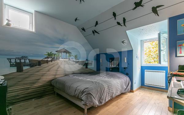 Maison à vendre    7 pièces •  Marolles-en-Brie