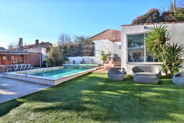 Maison de charme campagne 3 chambres + studio indépendant - Piscine