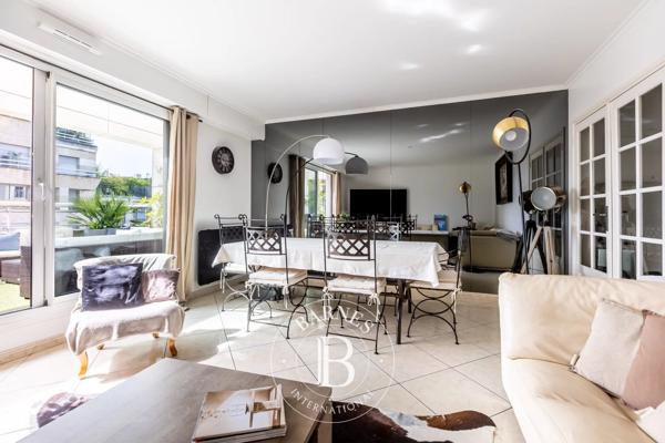Boulogne-Billancourt, Appartement 2 Chambres -  75 m² à vendre