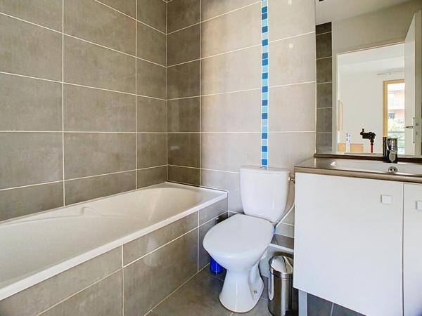 T2 – MEUBLE – 43.21 m² – 69004 – LYON