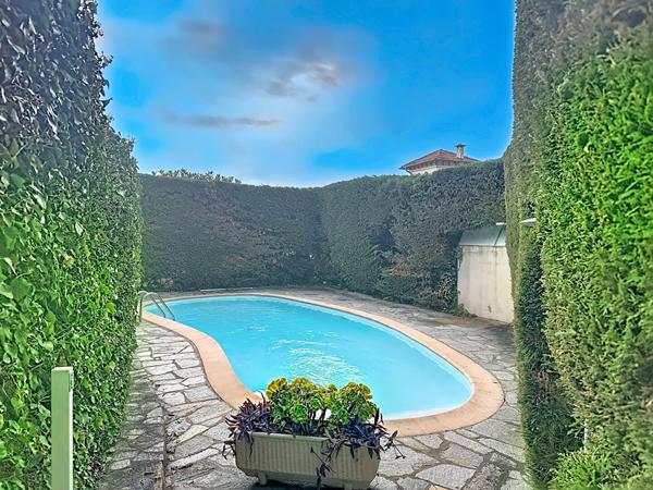 3P RDJ  Jardin 71 m² St Sylvestre Standing & Piscine