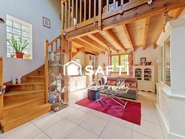 Maison 4 chambres, bureau, 2800 m² de terrain