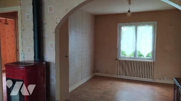 A vendre maison de ville, sur TINCHEBRAY-BOCAGE,