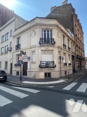 Immeuble en pierre de taille bureaux et/ou habitation