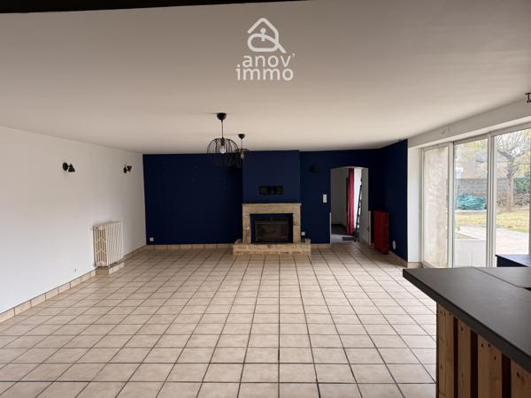 Maison
                                                                                                                                                                                                                                                                                                                        5 pièce(s)                                                                                                                                                                                                          3 chambre(s)                                                                                                                                                                                                          170  m²