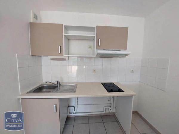 Appartement à louer 2 pièces 39.14m² Sète (34200)
